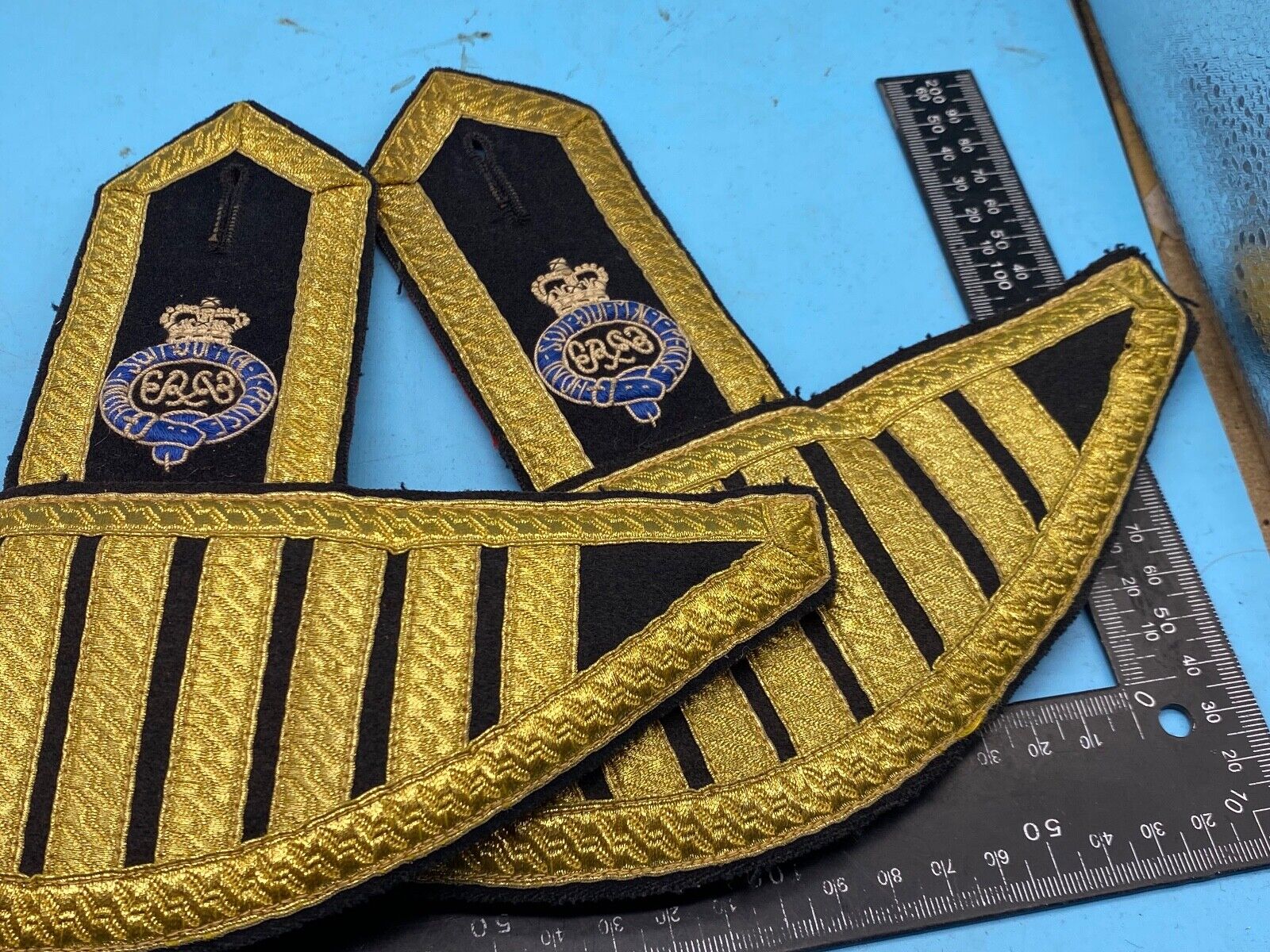 Pair of Original British Army Grenadier Guards Bandsman's Epaulettes / Wings - The Militaria Shop