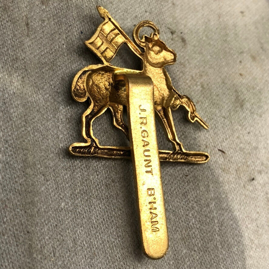 Original British Army Queen's Royal Regiment (West Surrey) Cap Badge - The Militaria Shop