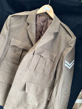 Load image into Gallery viewer, Grade 1 British Army FAD No2 Dress Uniform Jacket - Size 170/116/100 - The Militaria Shop