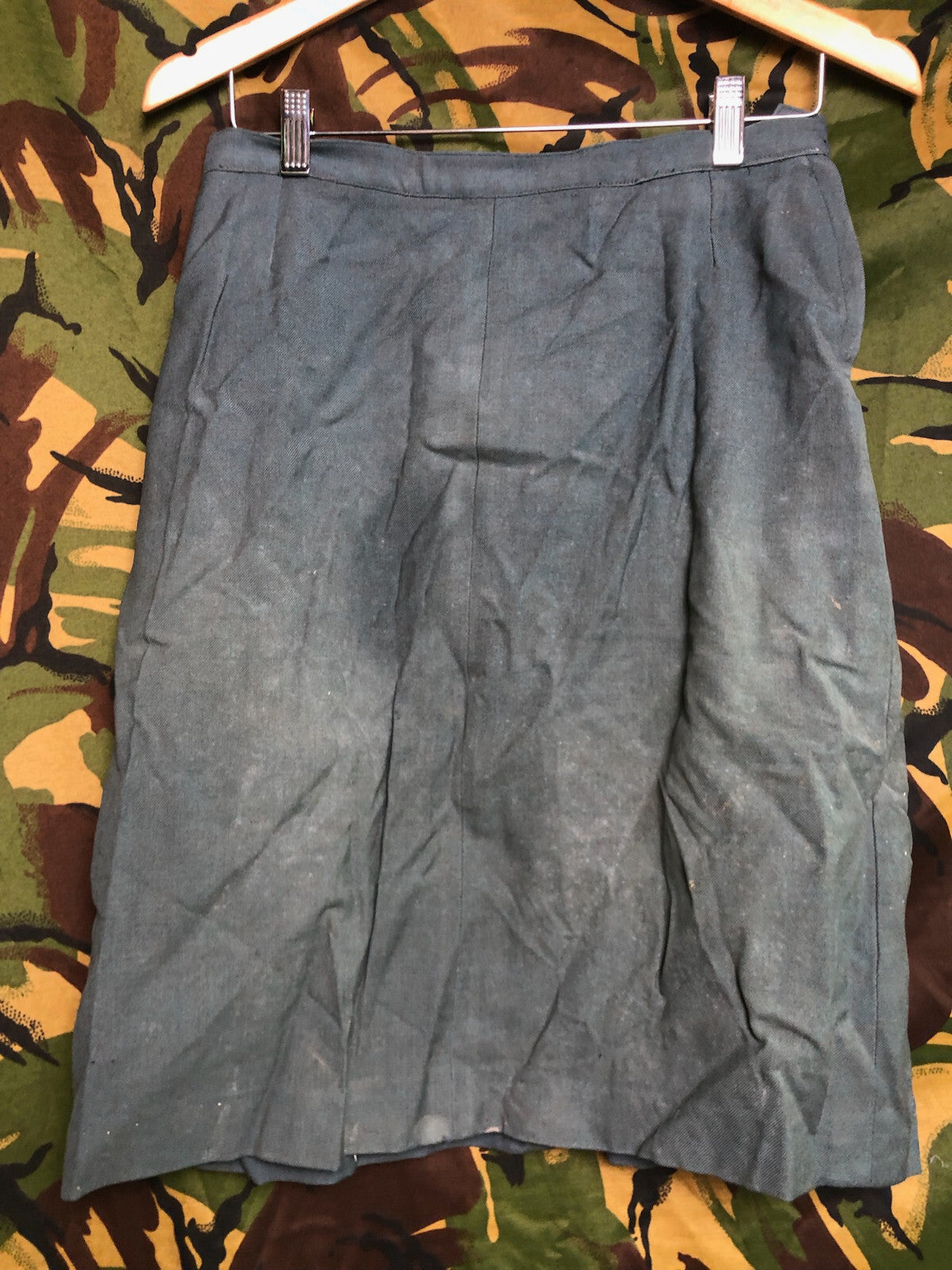 British Army Women's Skirt Lovat Green - Size 28" Waist - The Militaria Shop