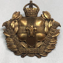 Load image into Gallery viewer, Original WW1 British Army Lincolnshire Yeomanry Cap Badge - The Militaria Shop
