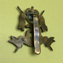 Load image into Gallery viewer, Original British Army Cap Badge - 16th The Queen's Lancers - The Militaria Shop