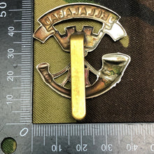 Load image into Gallery viewer, Original WW2 British Army Somerset Light Infantry Cap Badge - The Militaria Shop