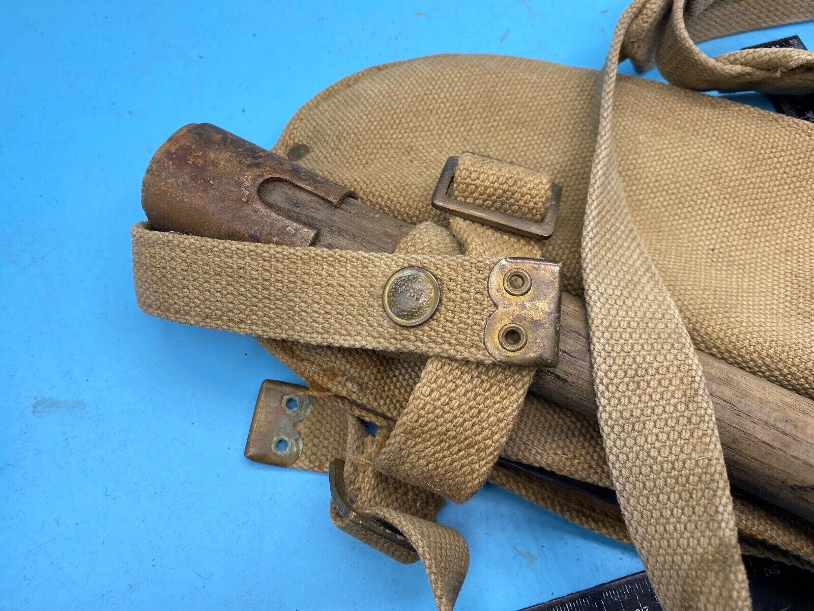 Original WW2 British Army Canvas Handle, Carrier & 1944 Dated Helve with Strap - The Militaria Shop