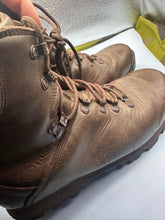 Lade das Bild in den Galerie-Viewer, Image #11