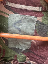 Lade das Bild in den Galerie-Viewer, Genuine British Army DPM Camouflaged Combat Field Jacket - Size 170/112 - The Militaria Shop