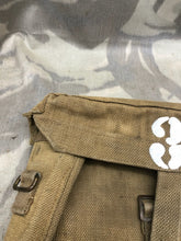 Load image into Gallery viewer, Original WW2 British Army 37 Pattern Satchel Signal / Side Bag - The Militaria Shop
