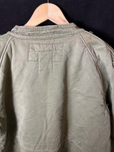 Lade das Bild in den Galerie-Viewer, Genuine British Army Issue 1950s Middle Parka Coat Size 3 - 43" Chest - RARE - The Militaria Shop