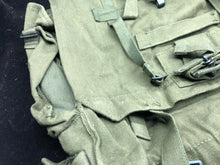 Lade das Bild in den Galerie-Viewer, Genuine British Army Surplus 58 Pattern Large Pack - The Militaria Shop