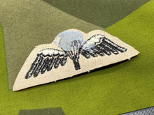 Charger l'image dans la galerie, British Army Paratrooper's Wing - The Militaria Shop