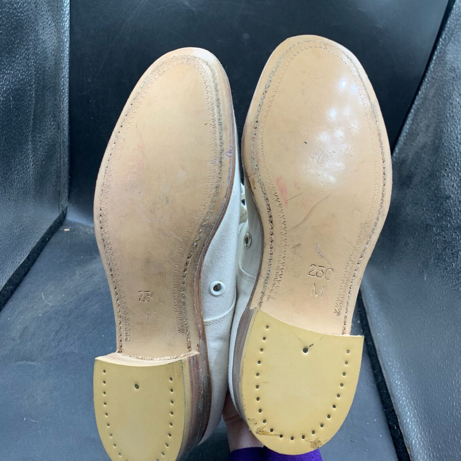 Genuine British Army Summer White Dress Shoes - Size 230 - Approx UK 4.5 - The Militaria Shop
