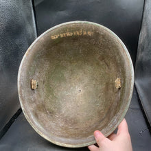 Lade das Bild in den Galerie-Viewer, Original WW2 British/Canadian Army Mk3 Turtle Combat Helmet - The Militaria Shop