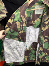 Load image into Gallery viewer, Surplus British Army Woodland DPM Smock Combat Jacket -Size 170/104 - The Militaria Shop