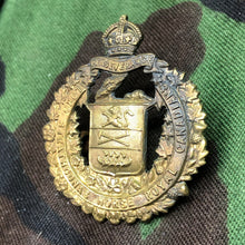 Charger l'image dans la galerie, Original Canadian Army Lord Strathcona's Horse (Royal Canadians) Cap Badge - The Militaria Shop