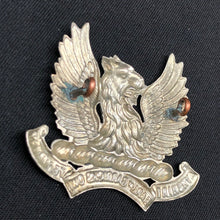 Charger l'image dans la galerie, WW1 British Army Ayrshire (Earl of Carrick's Own) Yeomanry Cap Badge - The Militaria Shop