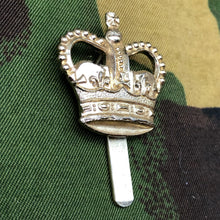 Charger l'image dans la galerie, Original British Staybrite Army Cap Badge Ministry of Defence Civilian Employee - The Militaria Shop