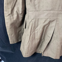 Lade das Bild in den Galerie-Viewer, Original WW2 US Army Class A Dress Jacket 1940 - Private Ryan Prop - 38" Large - The Militaria Shop
