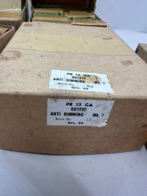 Charger l'image dans la galerie, Image #12