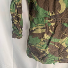 Load image into Gallery viewer, Genuine British Army Smock Combat Jacket Jungle DPM Camouflage - Size 170/96 - The Militaria Shop