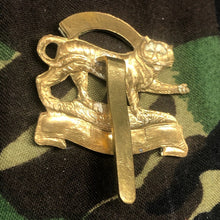 Load image into Gallery viewer, Original WW2 British Army Cap Badge - Leicestershire Regiment - The Militaria Shop