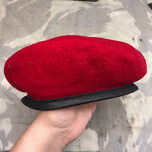 Lade das Bild in den Galerie-Viewer, Genuine British Army Forces Beret - RMP Royal Military Police - Size 55 - The Militaria Shop