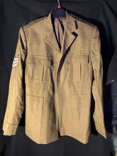 Load image into Gallery viewer, Grade 1 British Army FAD No2 Dress Uniform Jacket - Size 170/100/84 - The Militaria Shop