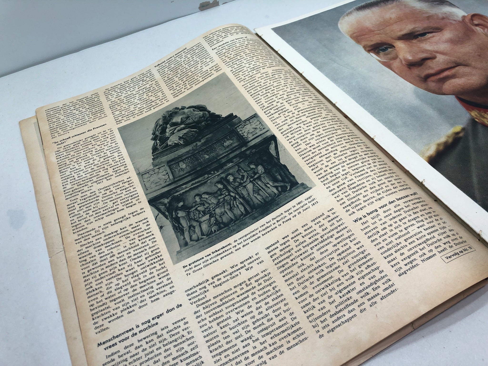 Original Dutch Language WW2 Propaganda Signaal Magazine - No.9 1942 - The Militaria Shop