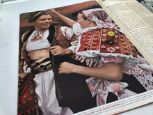 Load image into Gallery viewer, Original Dutch Language WW2 Propaganda Signaal Magazine - No.12 1942 - The Militaria Shop