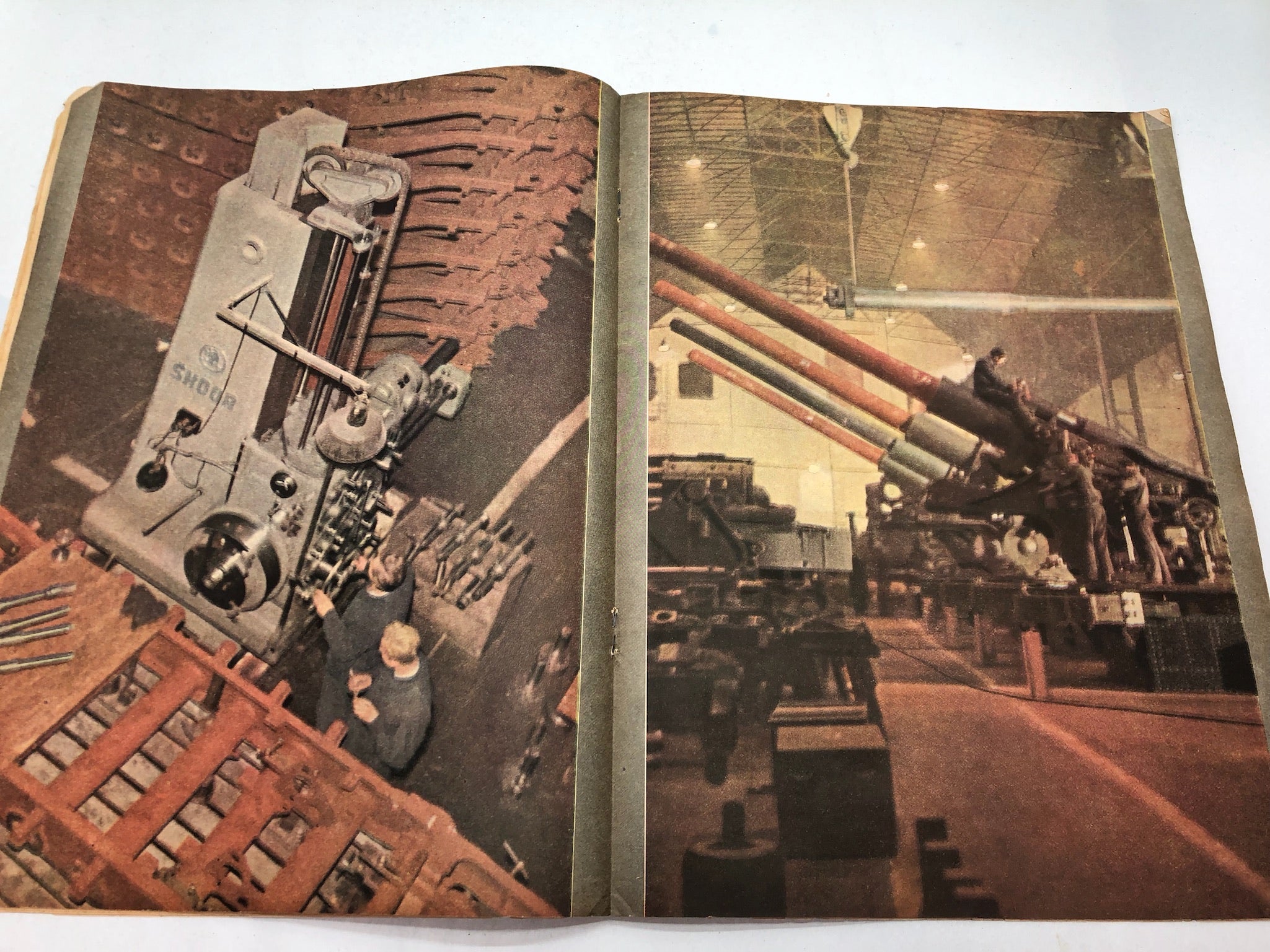 Original Dutch Language WW2 Propaganda Signaal Magazine - No.14 1943 - The Militaria Shop