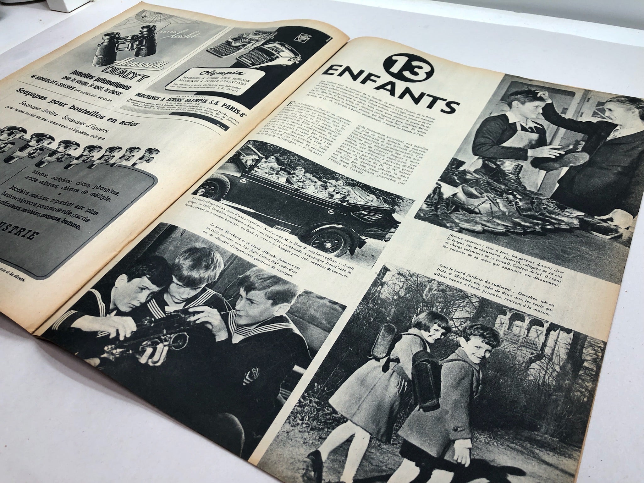 Original French Language WW2 Propaganda Signal Magazine - No.6 1943 - The Militaria Shop