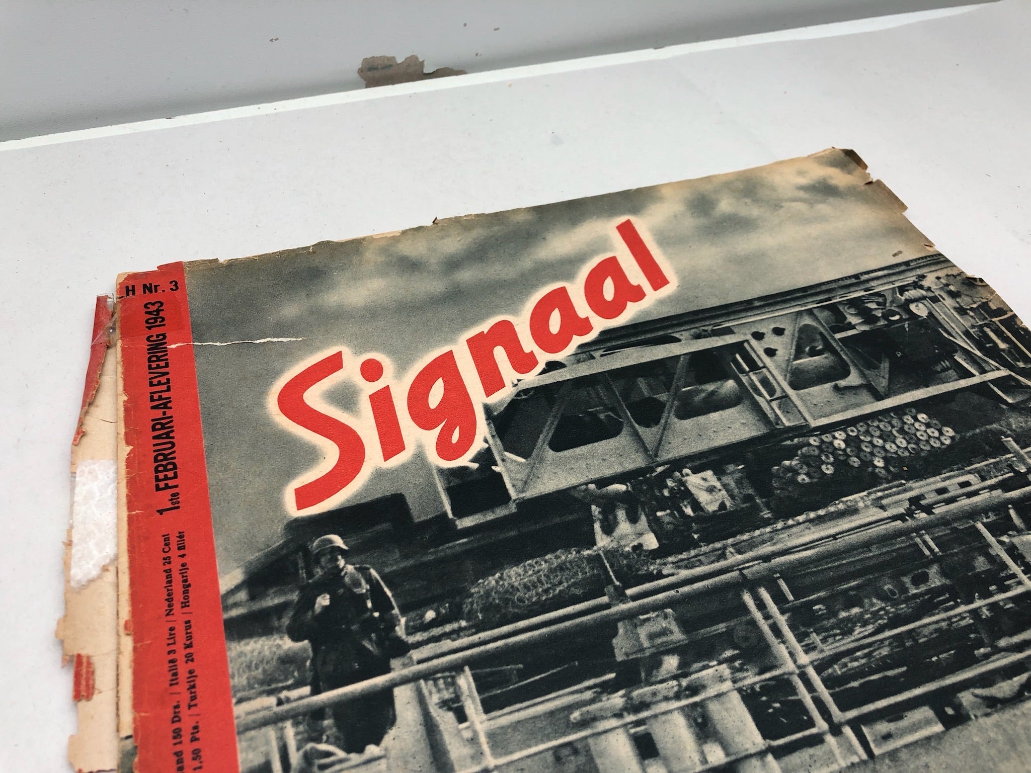 Original Dutch Language WW2 Propaganda Signaal Magazine - No.13 1943 - The Militaria Shop