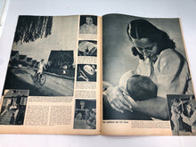 Load image into Gallery viewer, Original Dutch Language WW2 Propaganda Signaal Magazine - No.4 1944 - The Militaria Shop