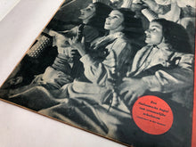 Load image into Gallery viewer, Original Dutch Language WW2 Propaganda Signaal Magazine - No.5 1943 - The Militaria Shop