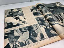 Lade das Bild in den Galerie-Viewer, Original French Language WW2 Propaganda Signal Magazine - No.19 1943 - The Militaria Shop