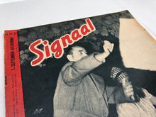 Load image into Gallery viewer, Original Dutch Language WW2 Propaganda Signaal Magazine - No.17 1943 - The Militaria Shop