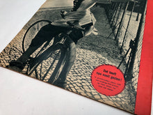 Load image into Gallery viewer, Original Dutch Language WW2 Propaganda Signaal Magazine - No.6 1944 - The Militaria Shop