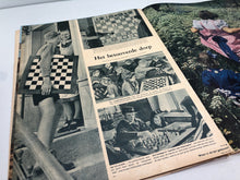 Load image into Gallery viewer, Original Dutch Language WW2 Propaganda Signaal Magazine - No.9 1942 - The Militaria Shop