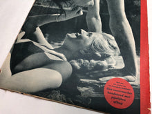 Load image into Gallery viewer, Original Dutch Language WW2 Propaganda Signaal Magazine - No.12 1942 - The Militaria Shop