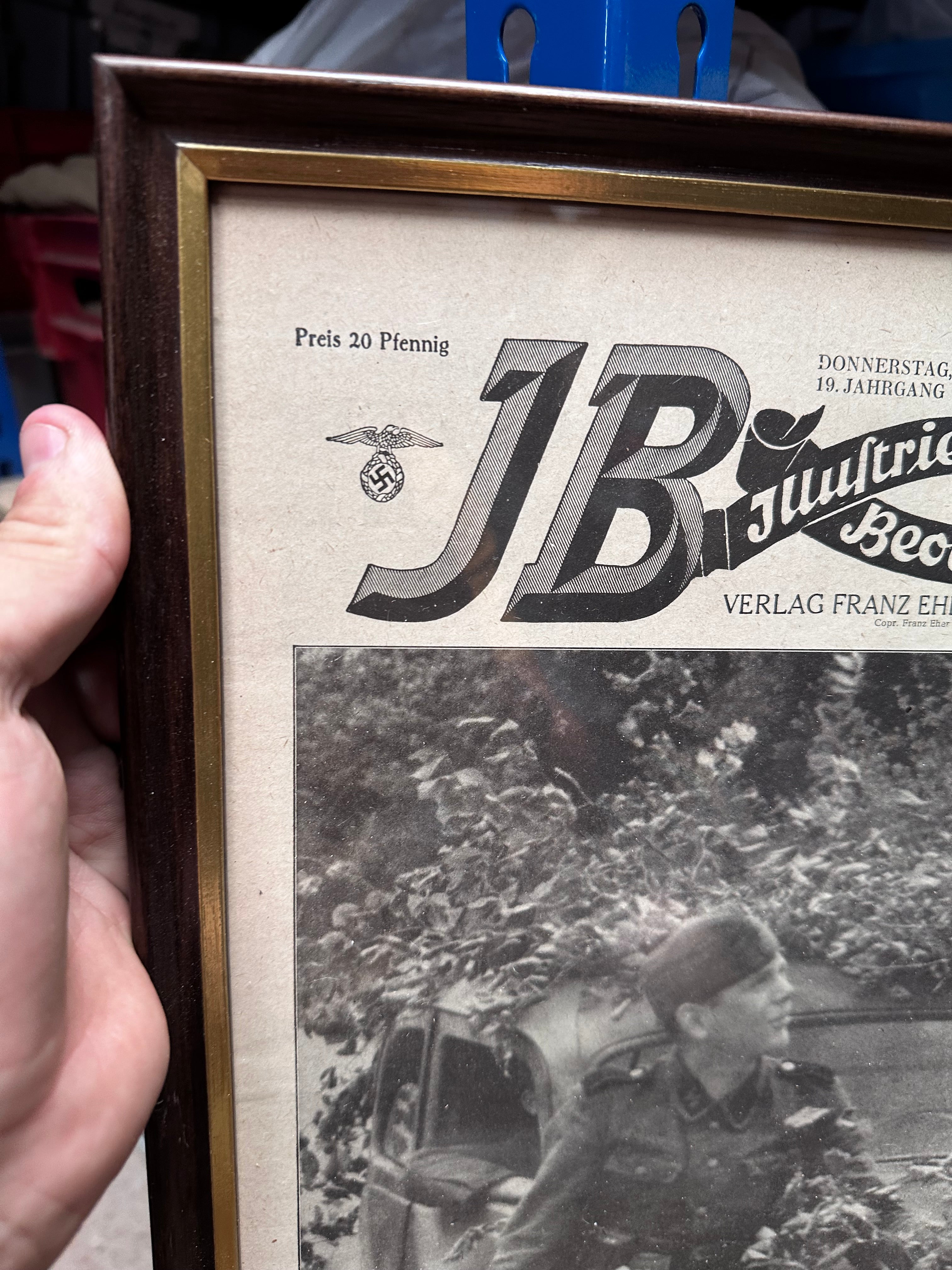 Original WW2 German Newspaper Magazine Framed for Display - The Militaria Shop