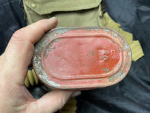 Charger l'image dans la galerie, Original WW2 British Army Long-Hose Gas Mask with Bag - The Militaria Shop