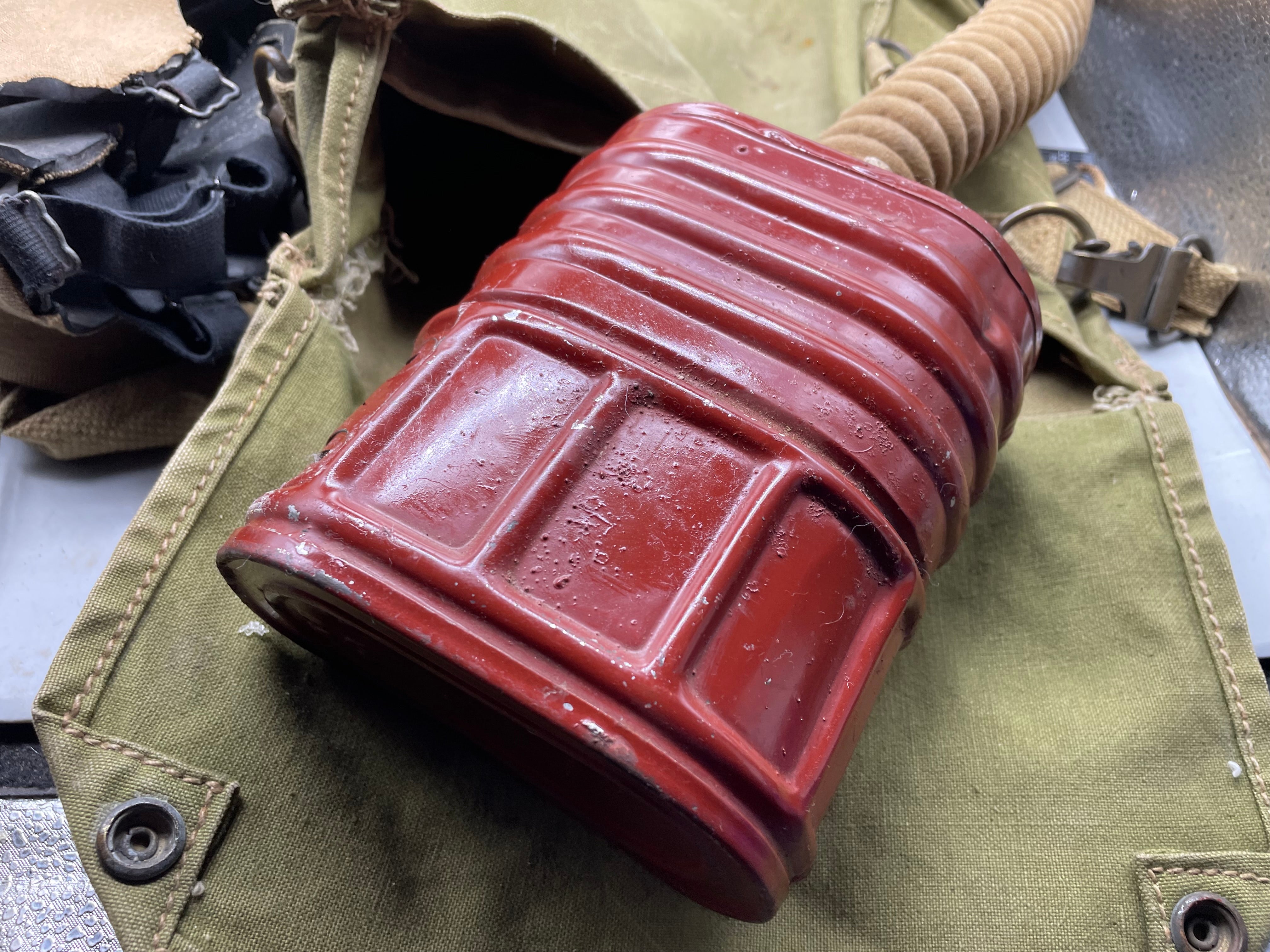Original WW2 British Army Long-Hose Gas Mask with Bag - The Militaria Shop