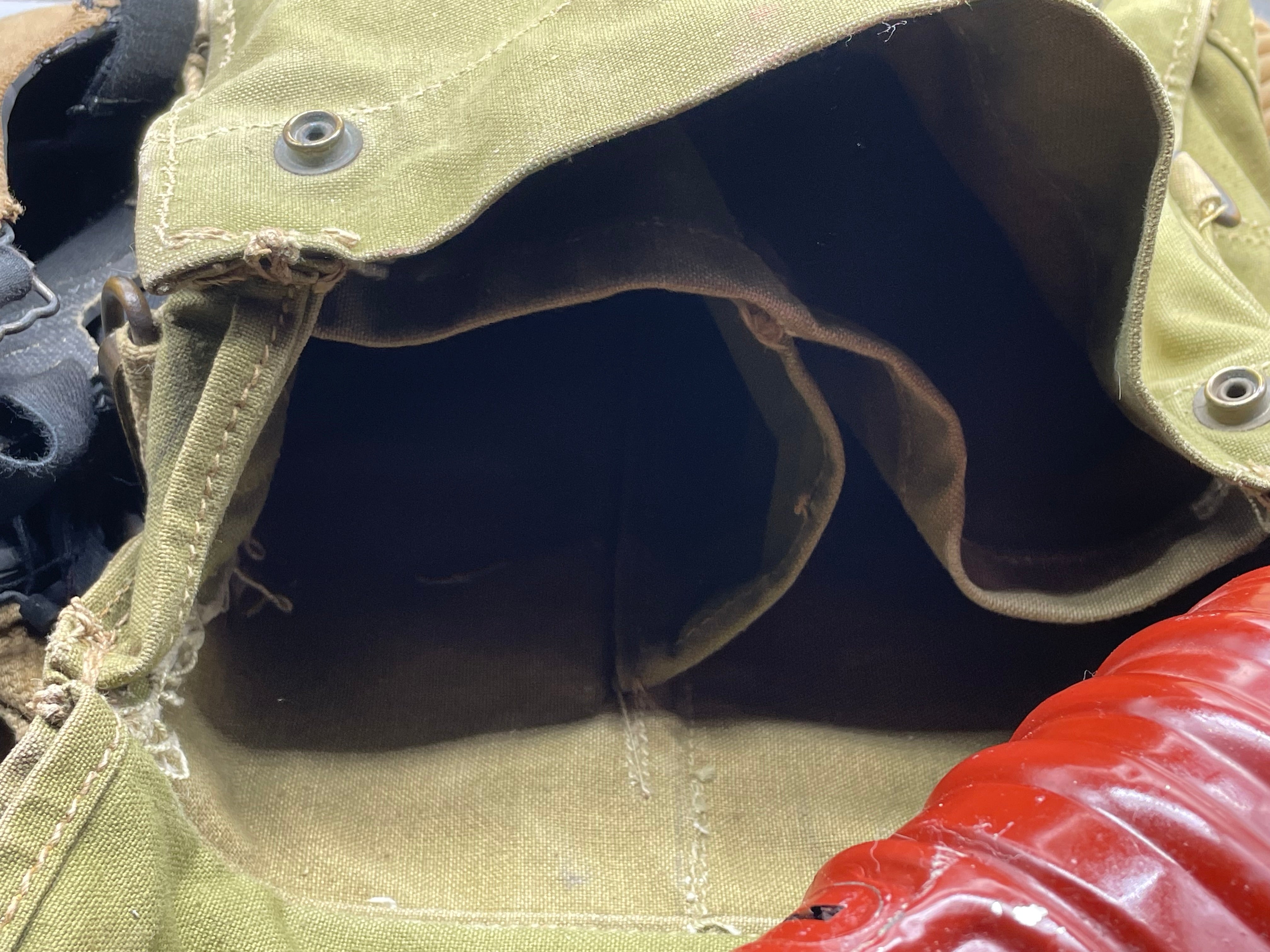 Original WW2 British Army Long-Hose Gas Mask with Bag - The Militaria Shop