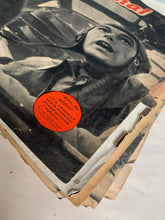 Charger l'image dans la galerie, Original French Language WW2 German Signal Magazines - Damaged Grouping - The Militaria Shop