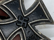 Charger l'image dans la galerie, Original WW2 German Iron Cross 2nd Class - with Ribbon - The Militaria Shop