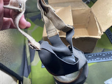 Charger l'image dans la galerie, Original WW2 Civilian British Home Front Gas Mask in Cardboard Box