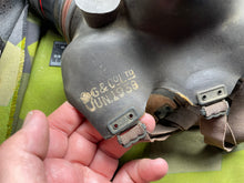 Charger l'image dans la galerie, Original WW2 British Home Front ARP Warden's Gas Mask