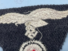Lade das Bild in den Galerie-Viewer, Reproduction WW2 German Luftwaffe Ski Cap Badge - The Militaria Shop