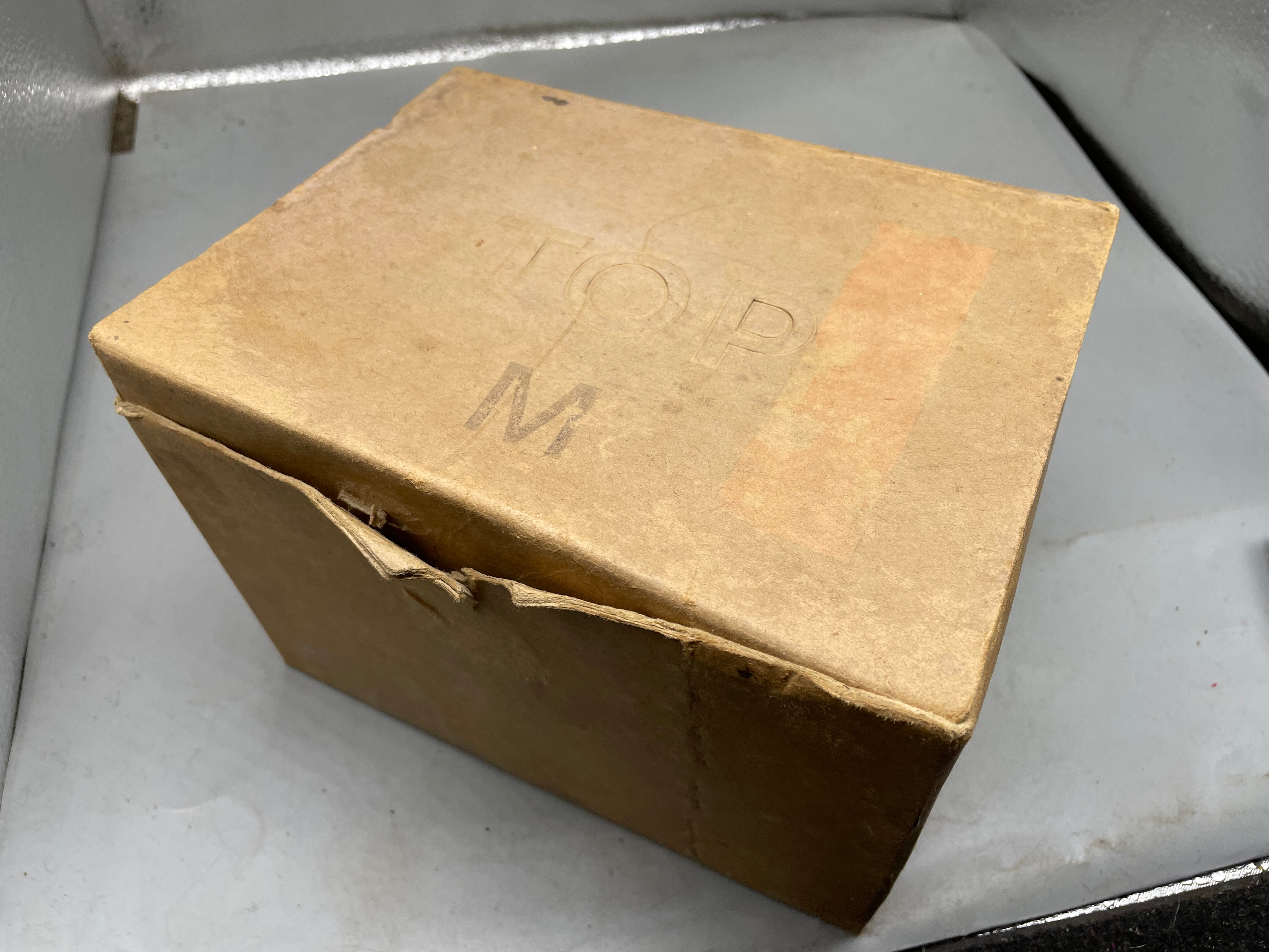 Civilian Gas Mask in Original Cardboard Box - WW2 British Home Front - The Militaria Shop