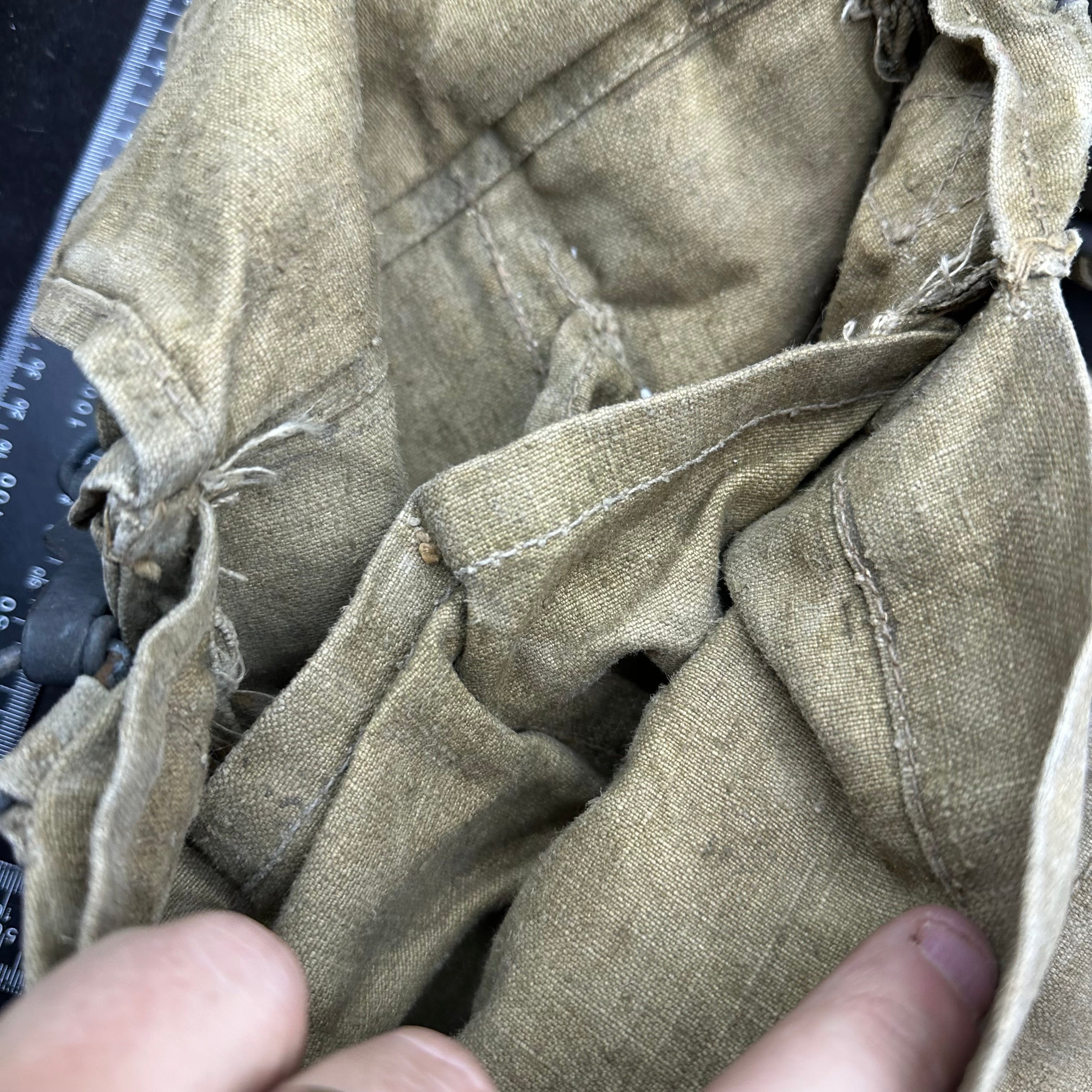 British Army Soldier Gas Mask GSR Respirator - Original Early Bag - The Militaria Shop
