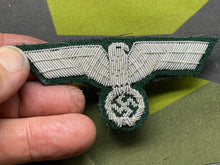 Lade das Bild in den Galerie-Viewer, WW2 German Army Officer's Breast Eagle